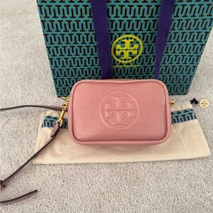 Tory Burch Perry Bombe Mini Bag in Pink Magnolia